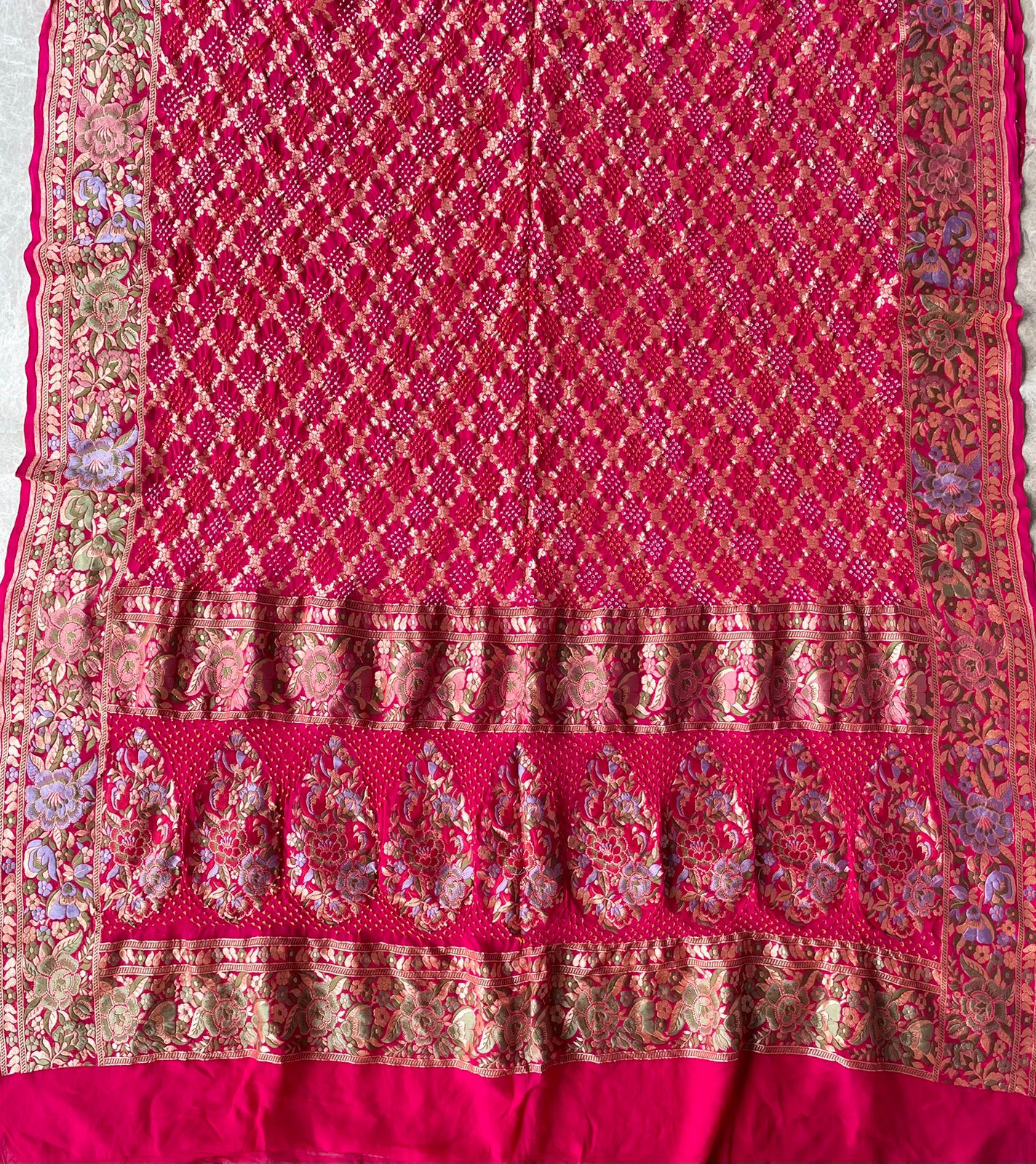 Shaurya - The Epitome Of Brightness Meenakari Motif Dupatta