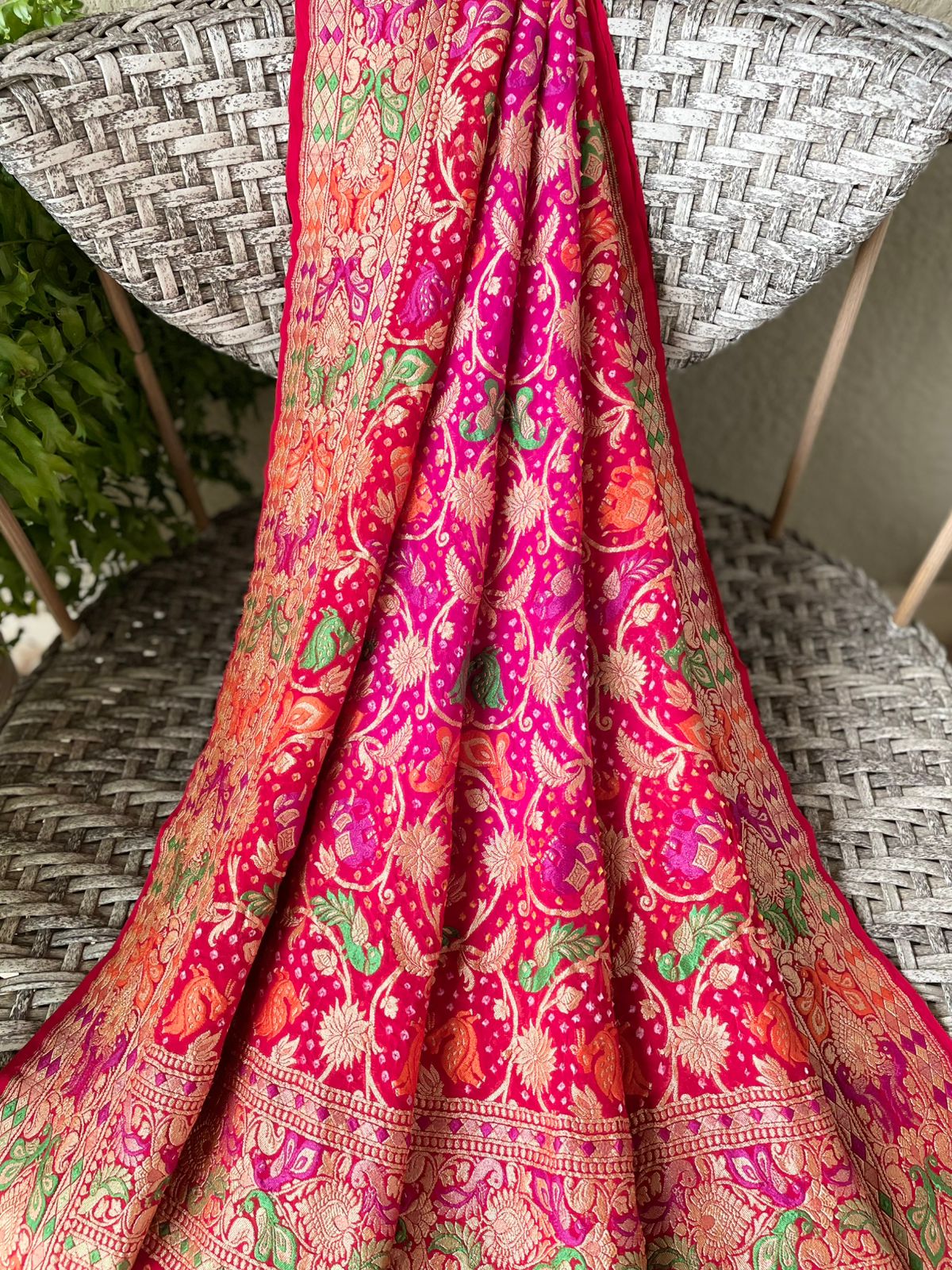Abisha - God's gift Meenakari Motif Dupatta