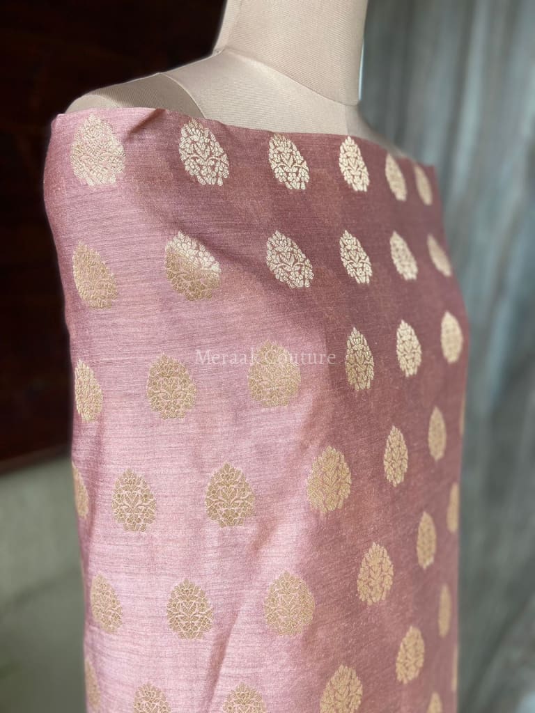 Gaurangi - Giver Of Happiness Straight Suit Suits