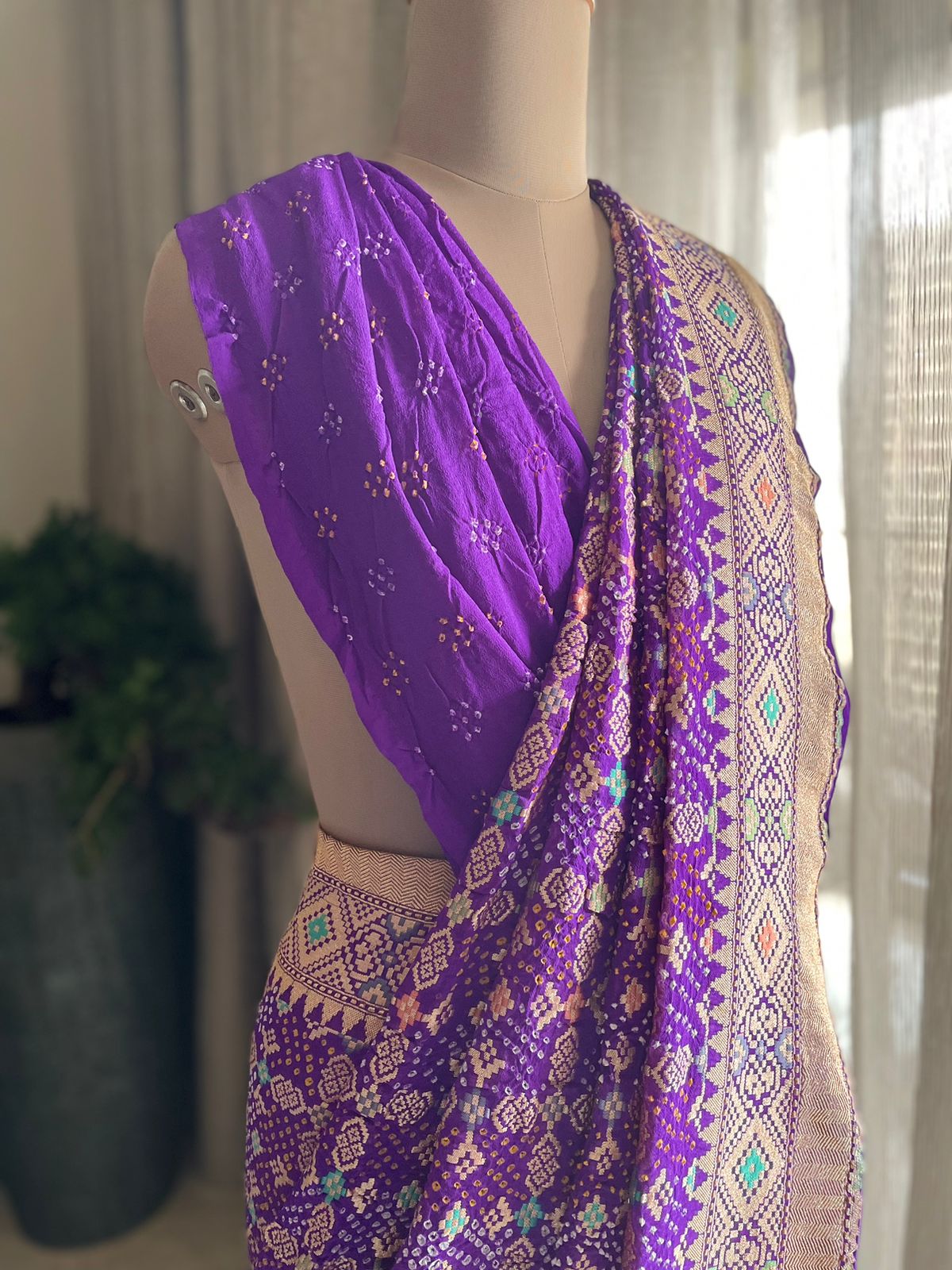 Raagini - A melody Meenakari Saree