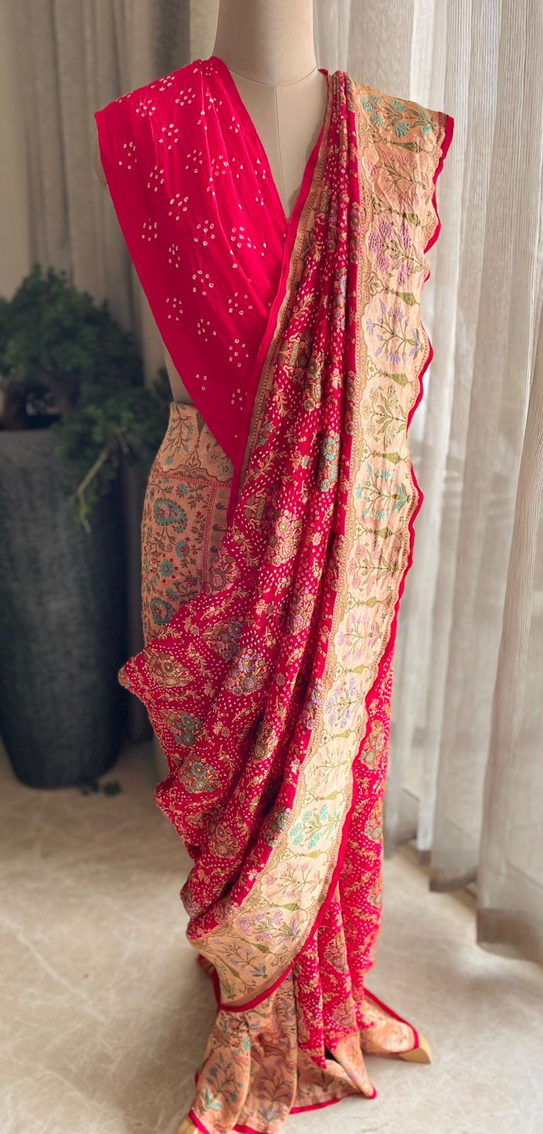 Jaya - Victory Meenakari Motif Saree