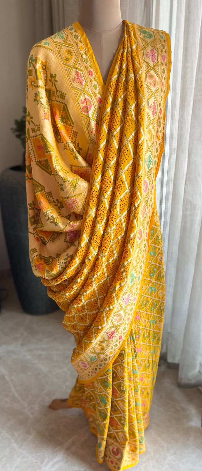 Riya - A Gem Meenakari Motif Saree