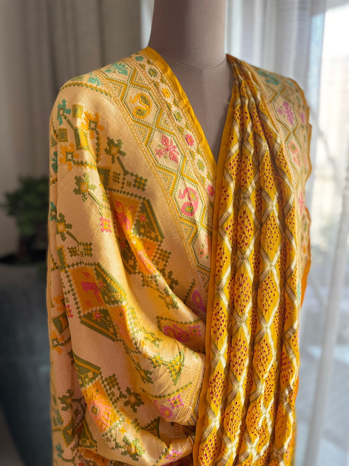 Riya - A Gem Meenakari Motif Saree