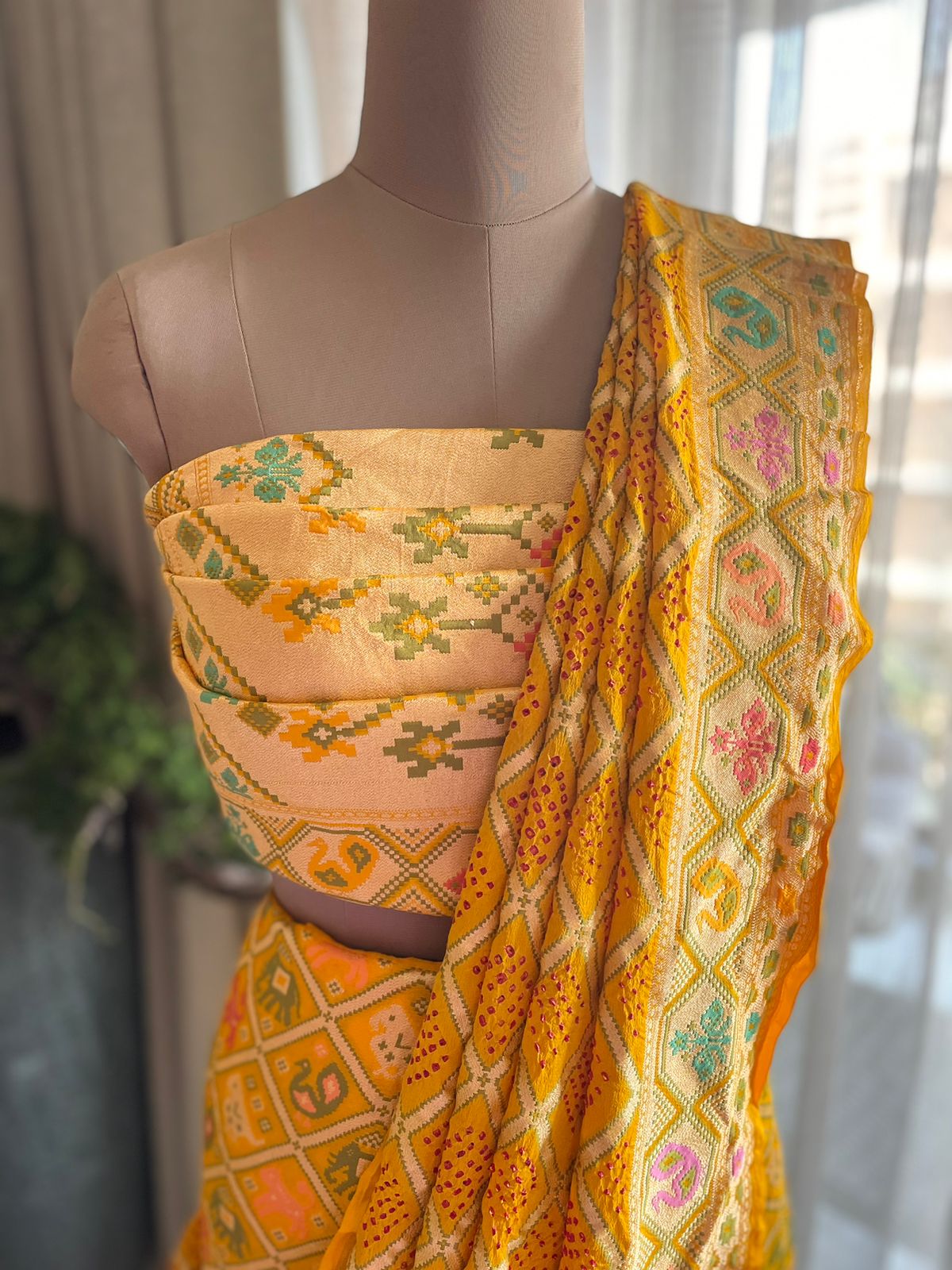 Riya - A Gem Meenakari Motif Saree