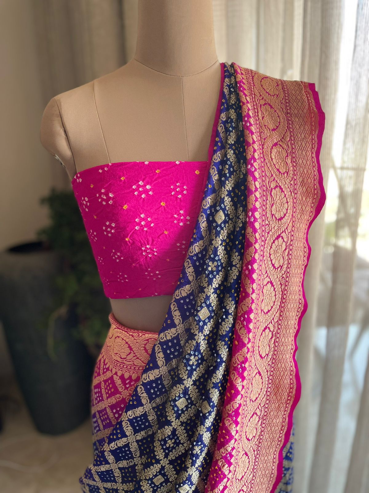 Vaanya - Queen of Forest Saree