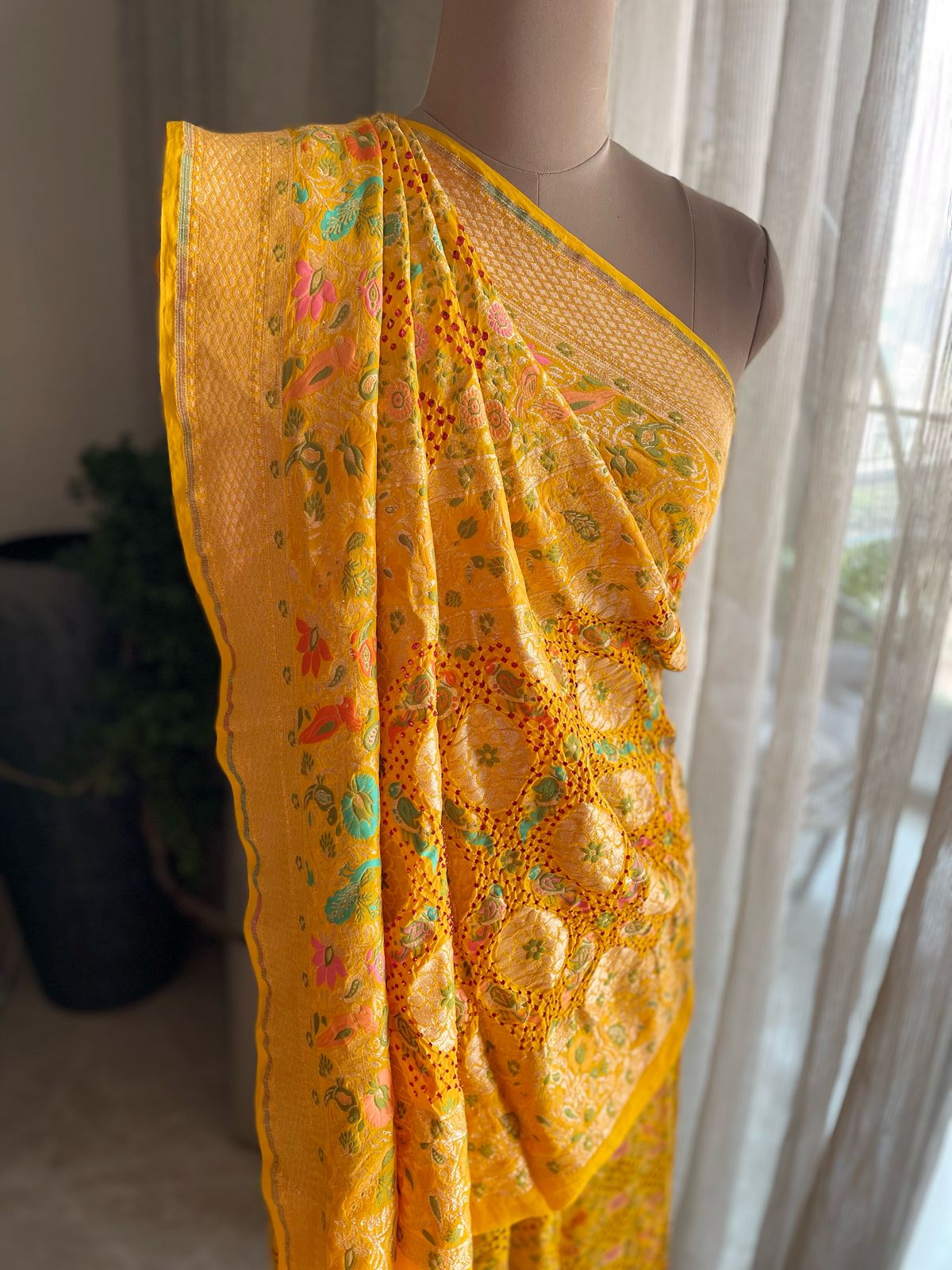 Navya - Forever Young Meenakari Motif Saree
