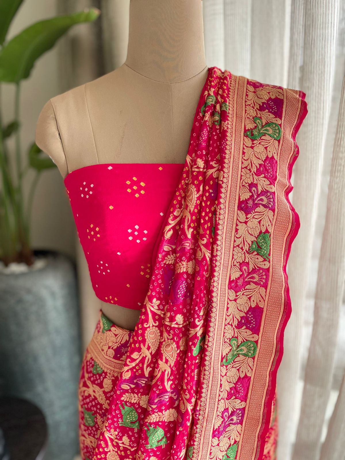Yashika - Glory Meenakari Motif Saree