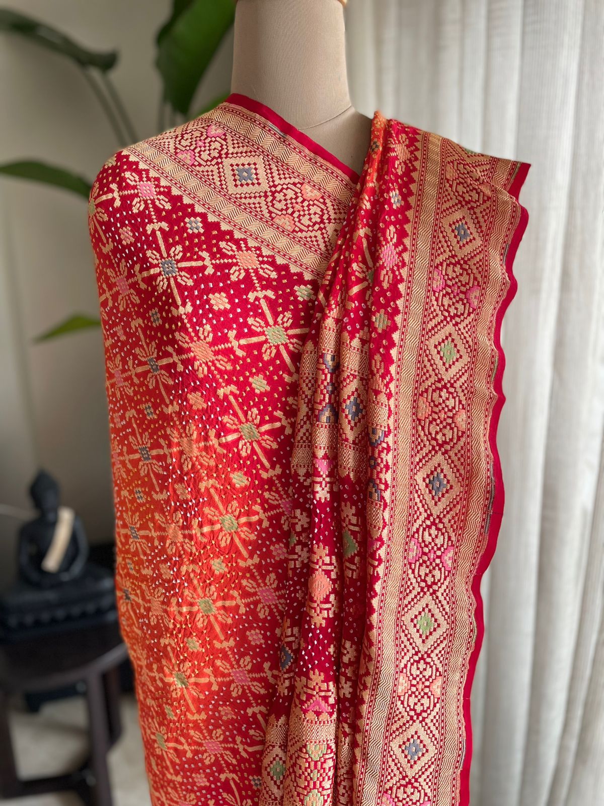 Tanishka - Goddess of Gold Meenakari Dupatta