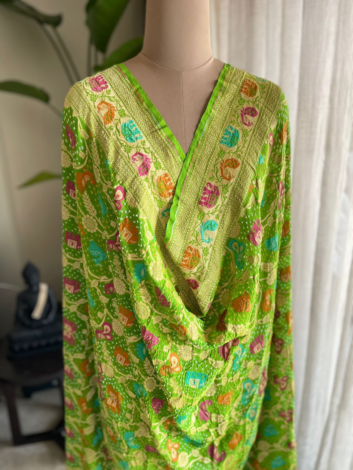 Aalia - Light Green Tilfi Meenakari Bandhani Dupatta