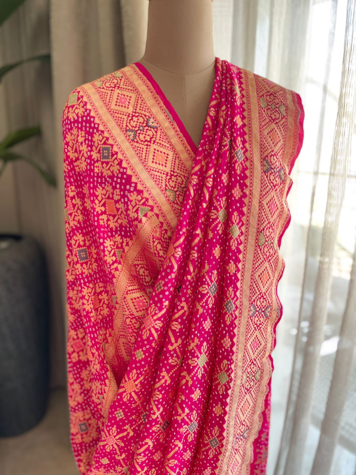 Raagini - A melody Meenakari Saree