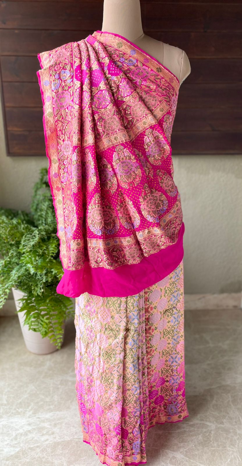 Nirja - Lotus Flower Meenakari Motif Saree