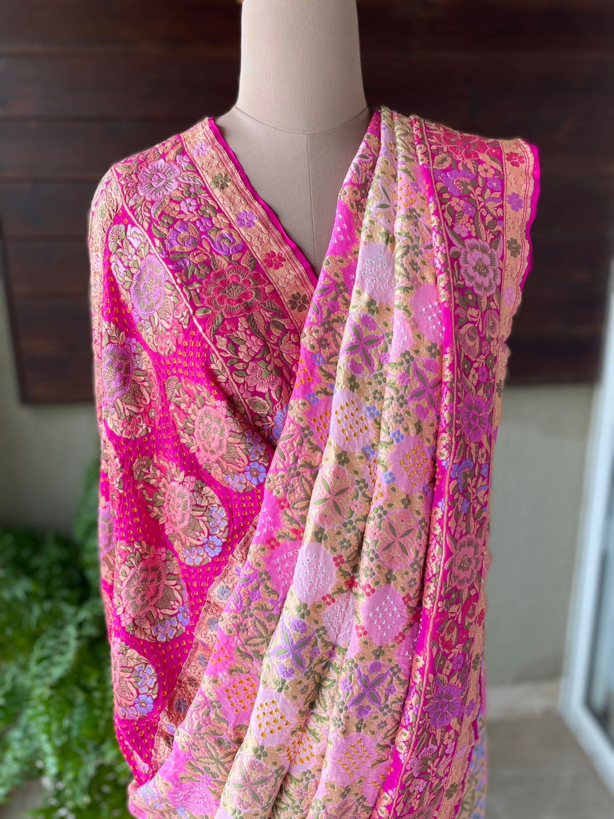 Nirja - Lotus Flower Meenakari Motif Saree