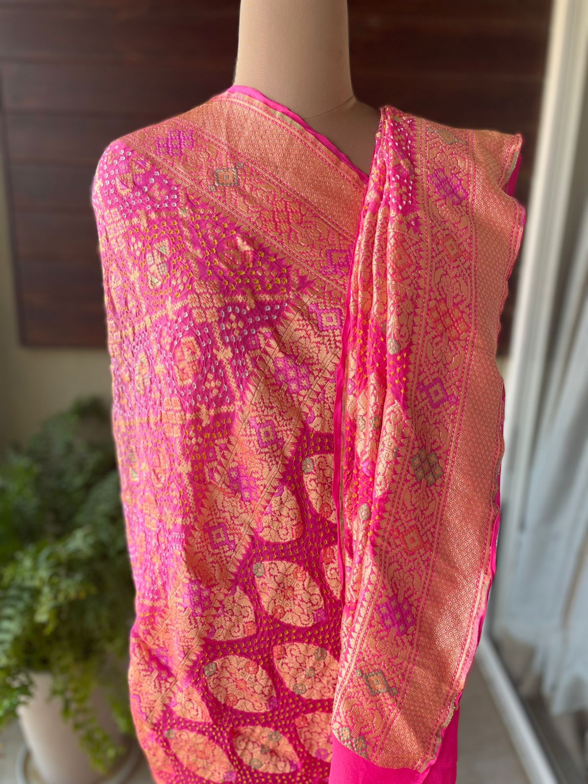 Vidushi - Wise Meenakari Dupatta