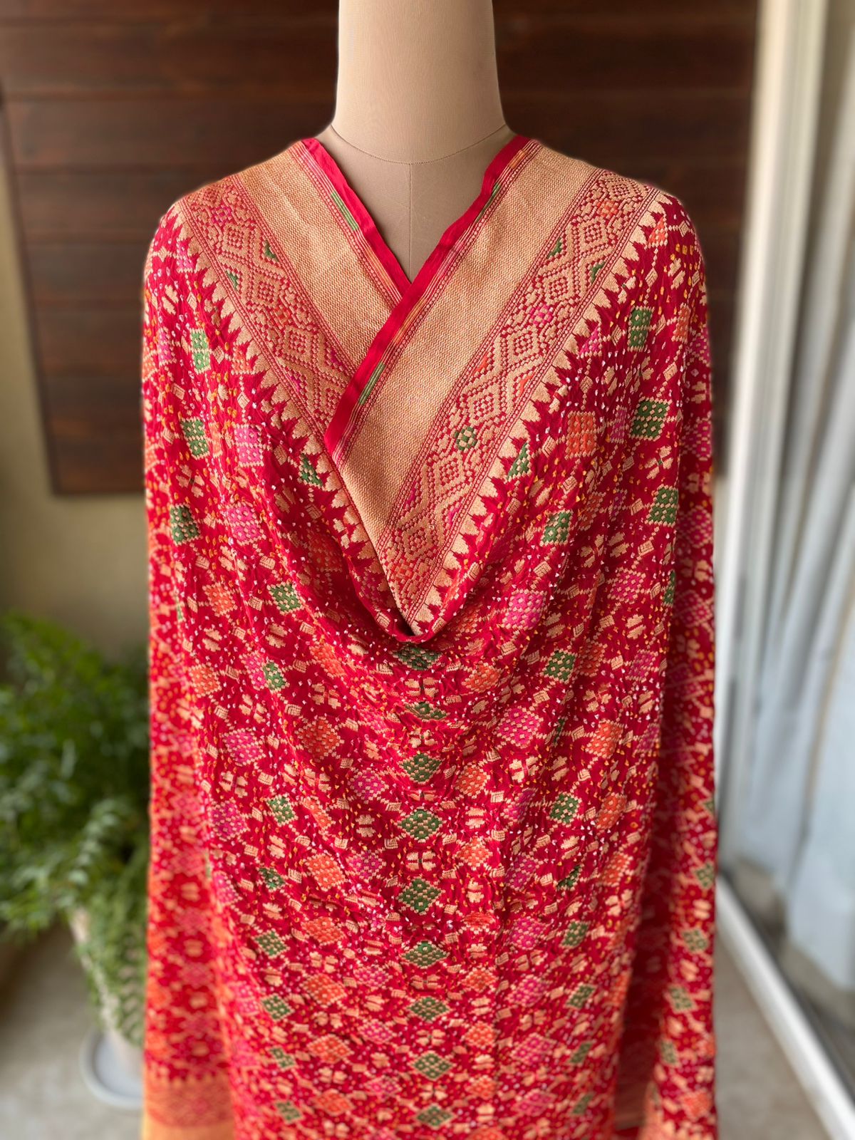 Poorvi - Red Meenakari Bandhani Dupatta