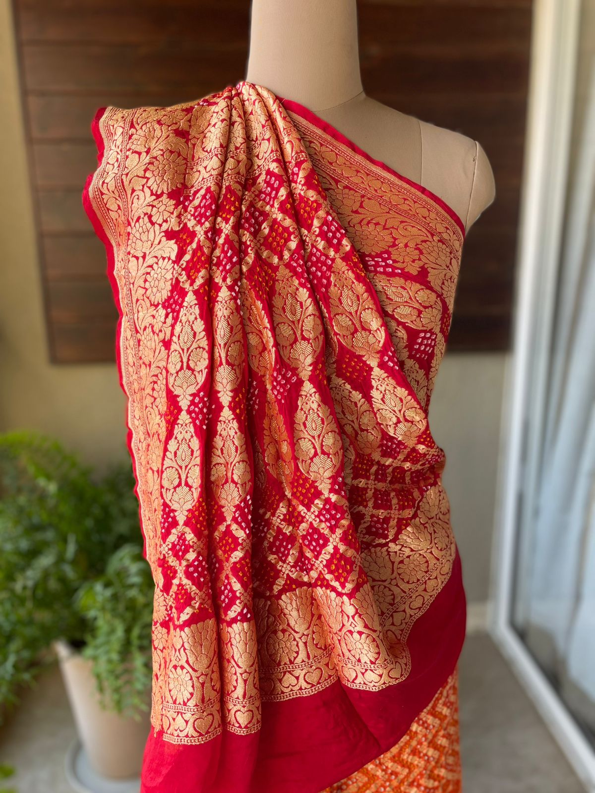 Manika - Red & Orange Bandhani Banarasi Saree