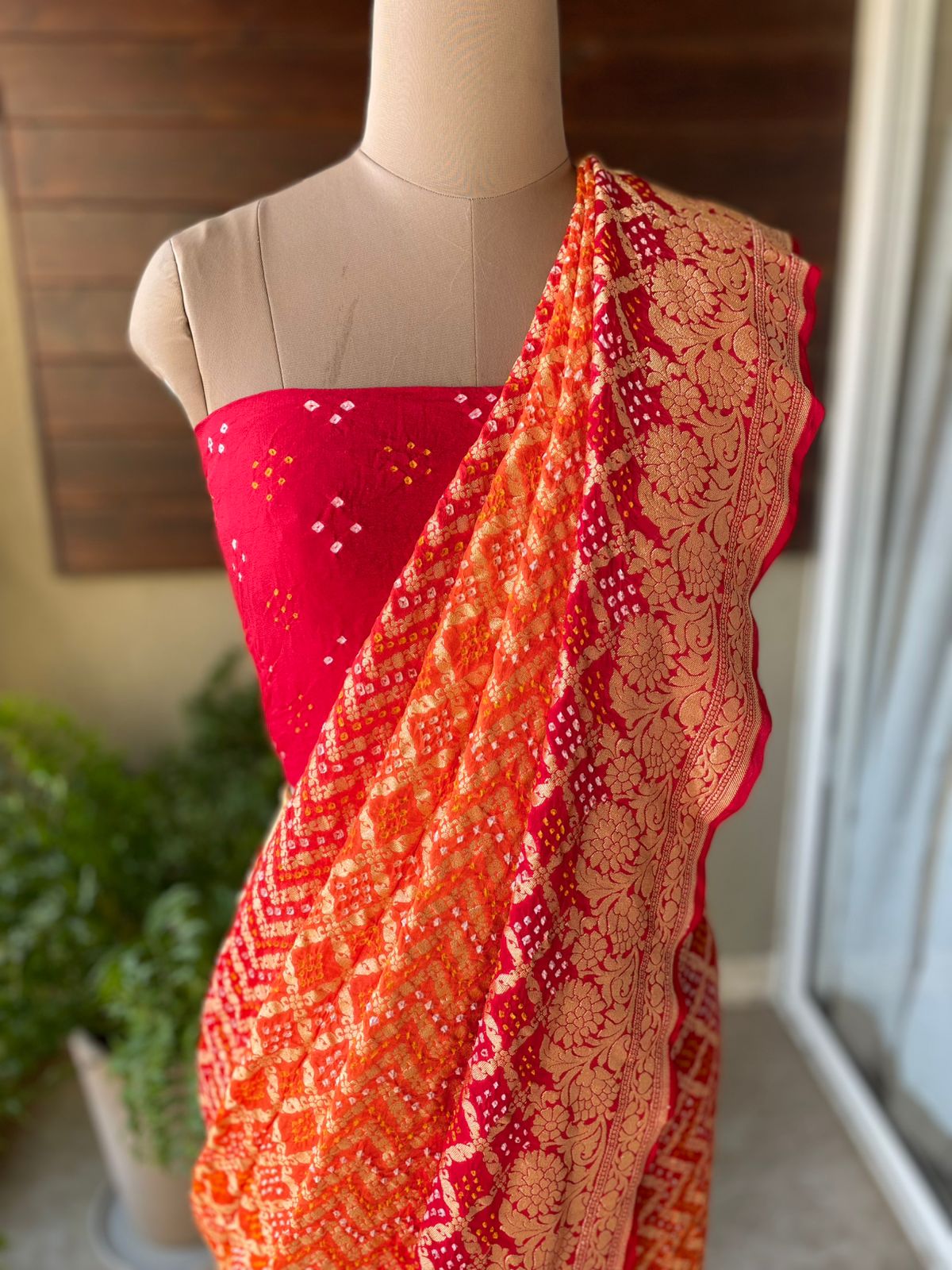 Manika - Red & Orange Bandhani Banarasi Saree