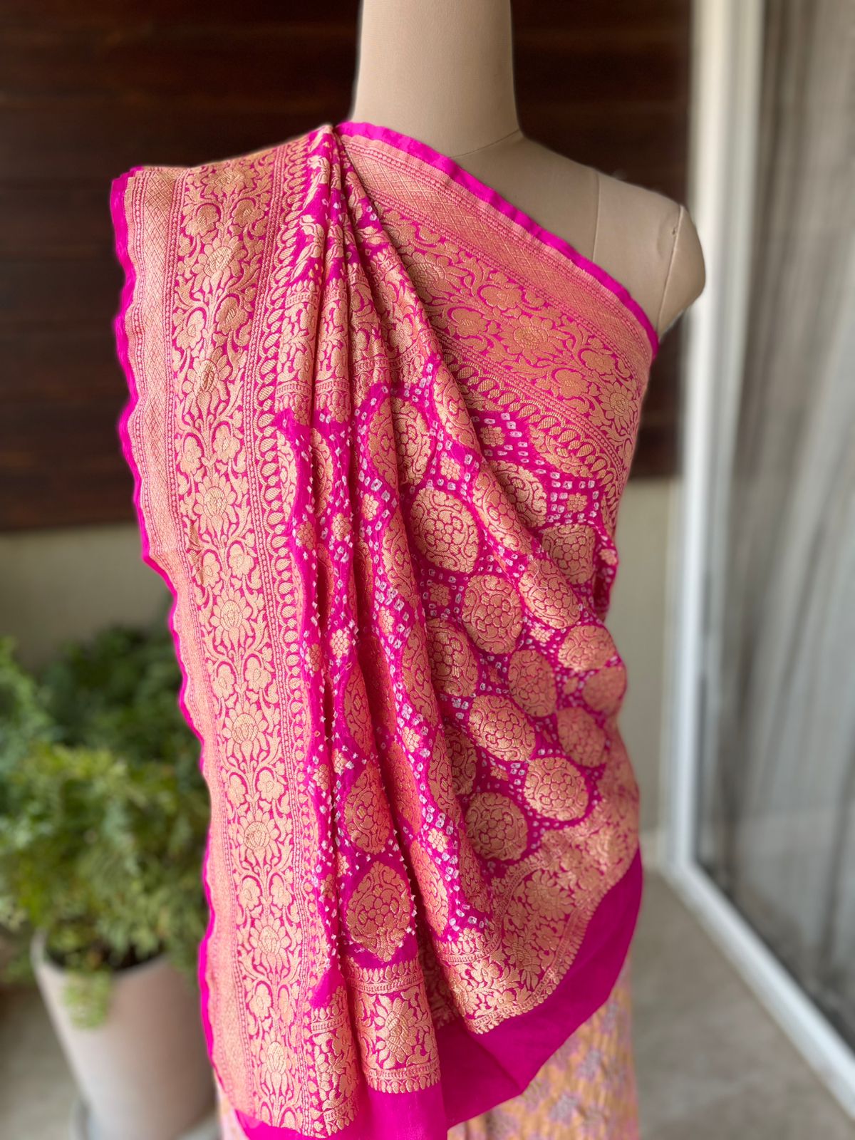 Divya - Pink & Peach Bandhani Banarasi Saree