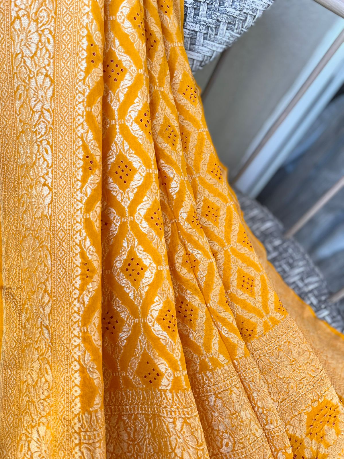 Saakshi - Yellow Bandhani Banarasi Dupatta