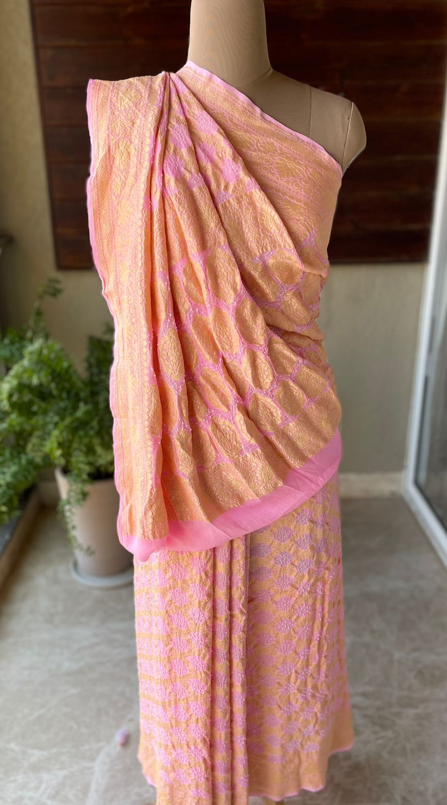 Saisha - Peach Bandhani Banarasi Saree