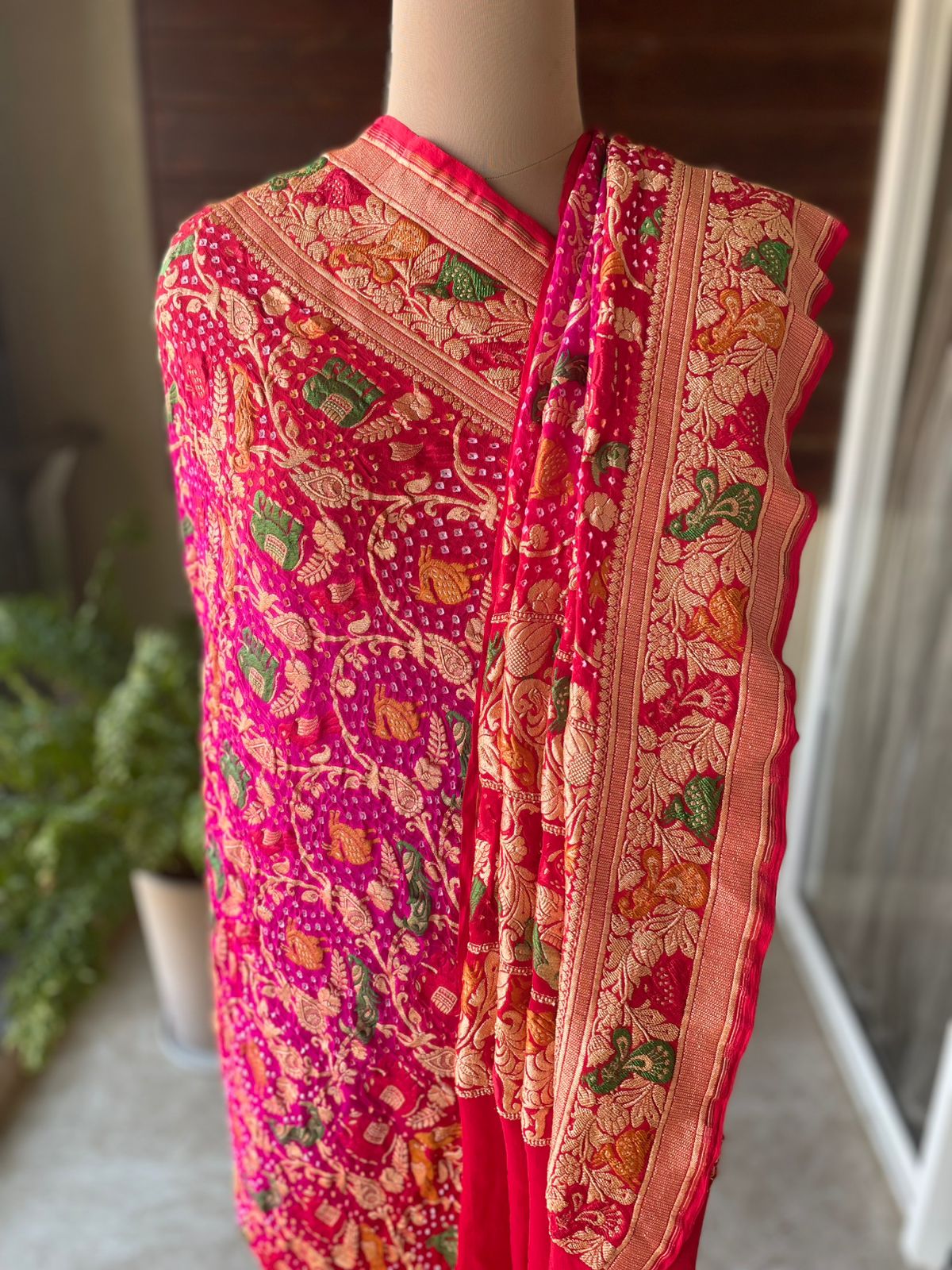 Anvika - Red & Pink Meenakari Tilfi Dupatta