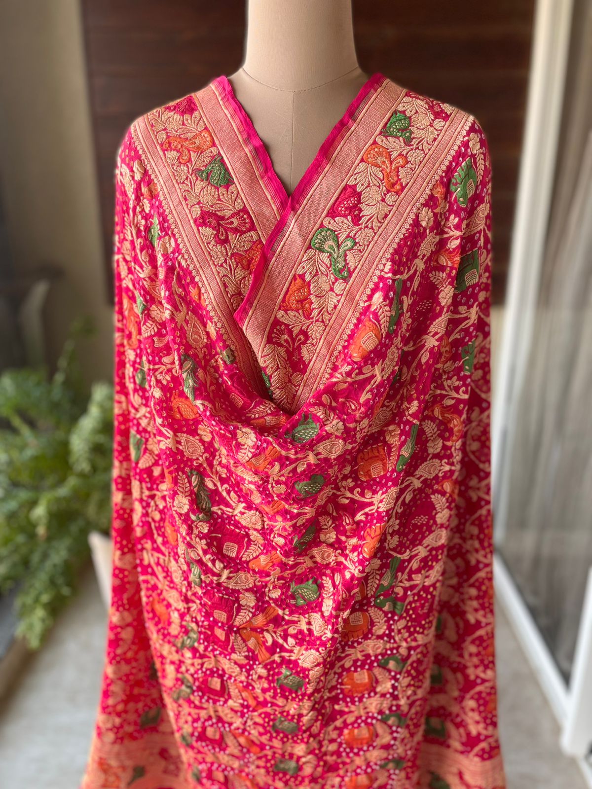 Itisha - Rani Pink Meenakari Tilfi Dupatta