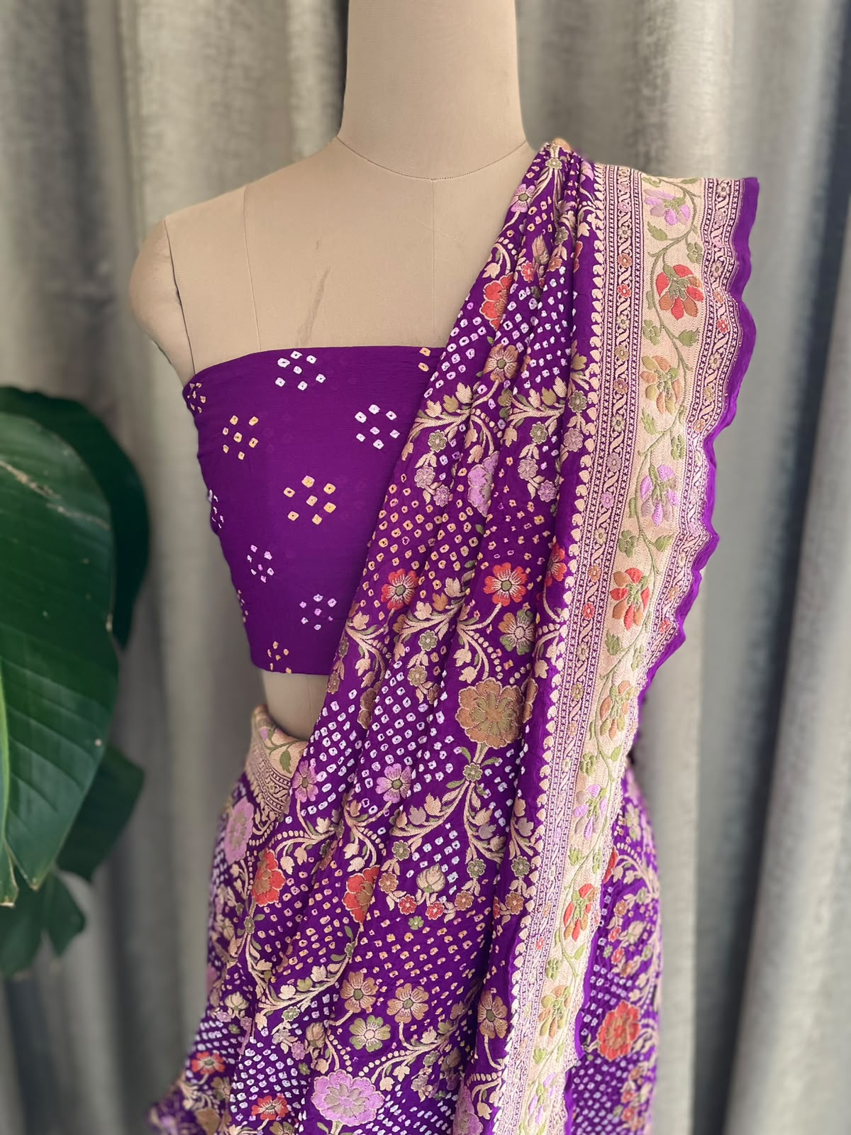 Amisha - Purple Tilfi Meenakari Bandhani Saree