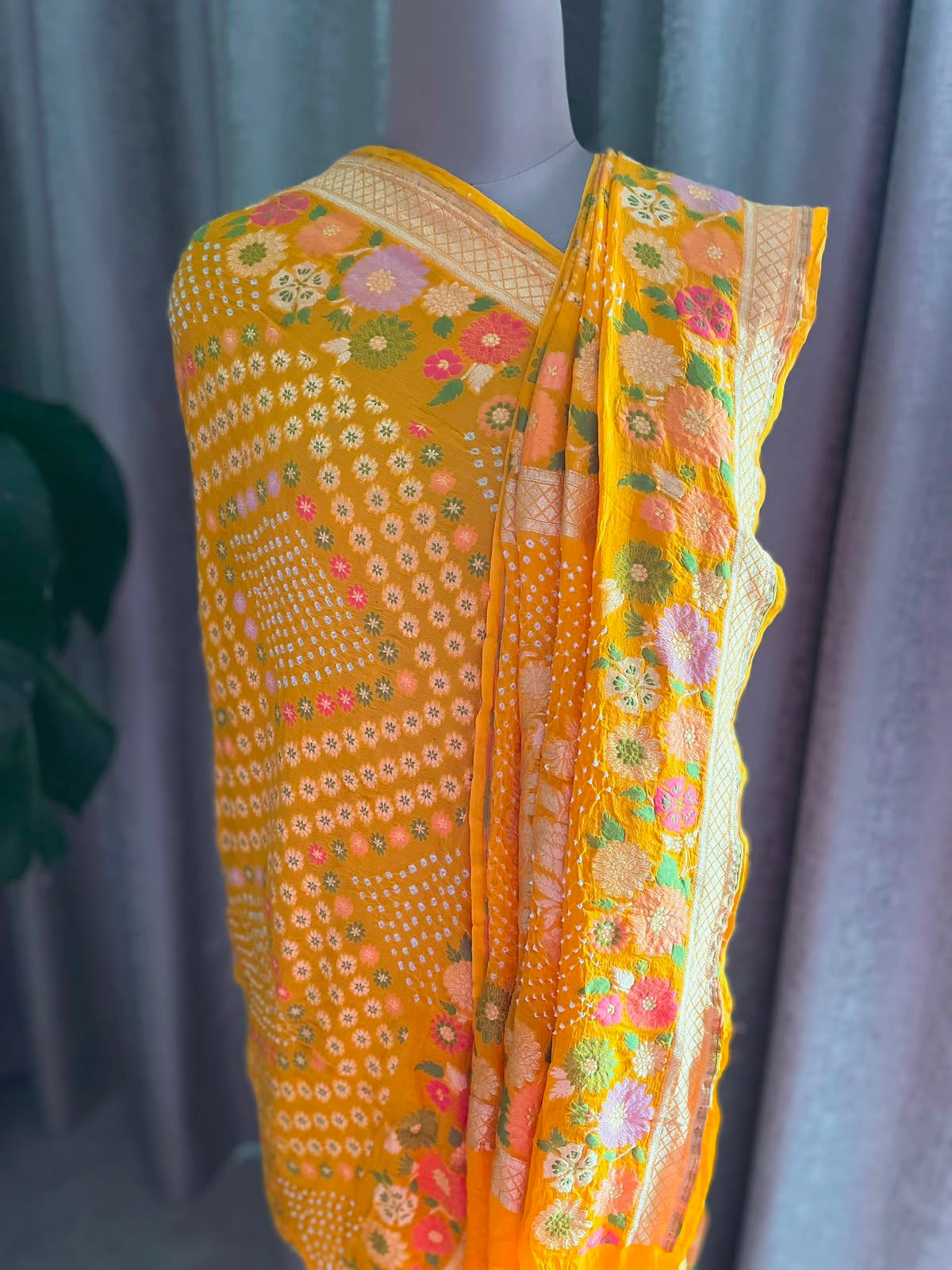 Vidushi - Yellow Tilfi Meenakari Bandhani Dupatta
