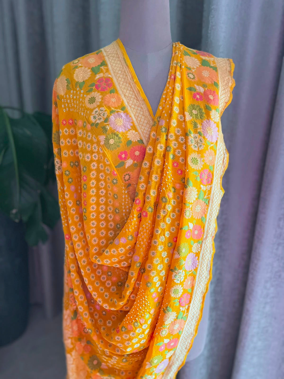 Vidushi - Yellow Tilfi Meenakari Bandhani Dupatta