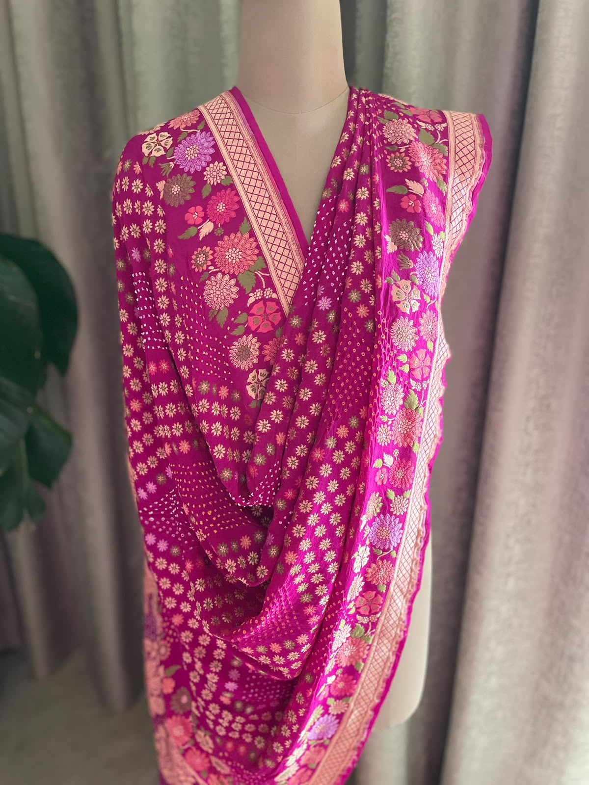 Chitra - Magenta Tilfi Meenakari Bandhani Dupatta