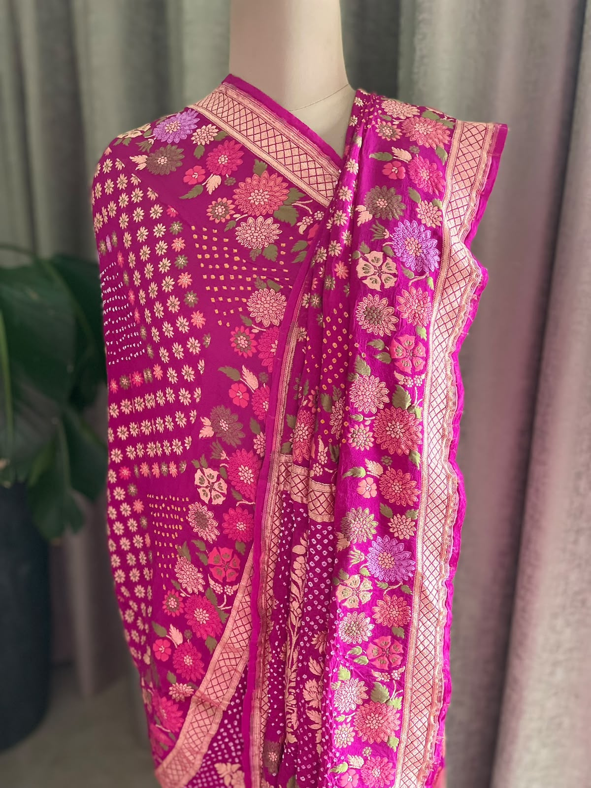 Chitra - Magenta Tilfi Meenakari Bandhani Dupatta