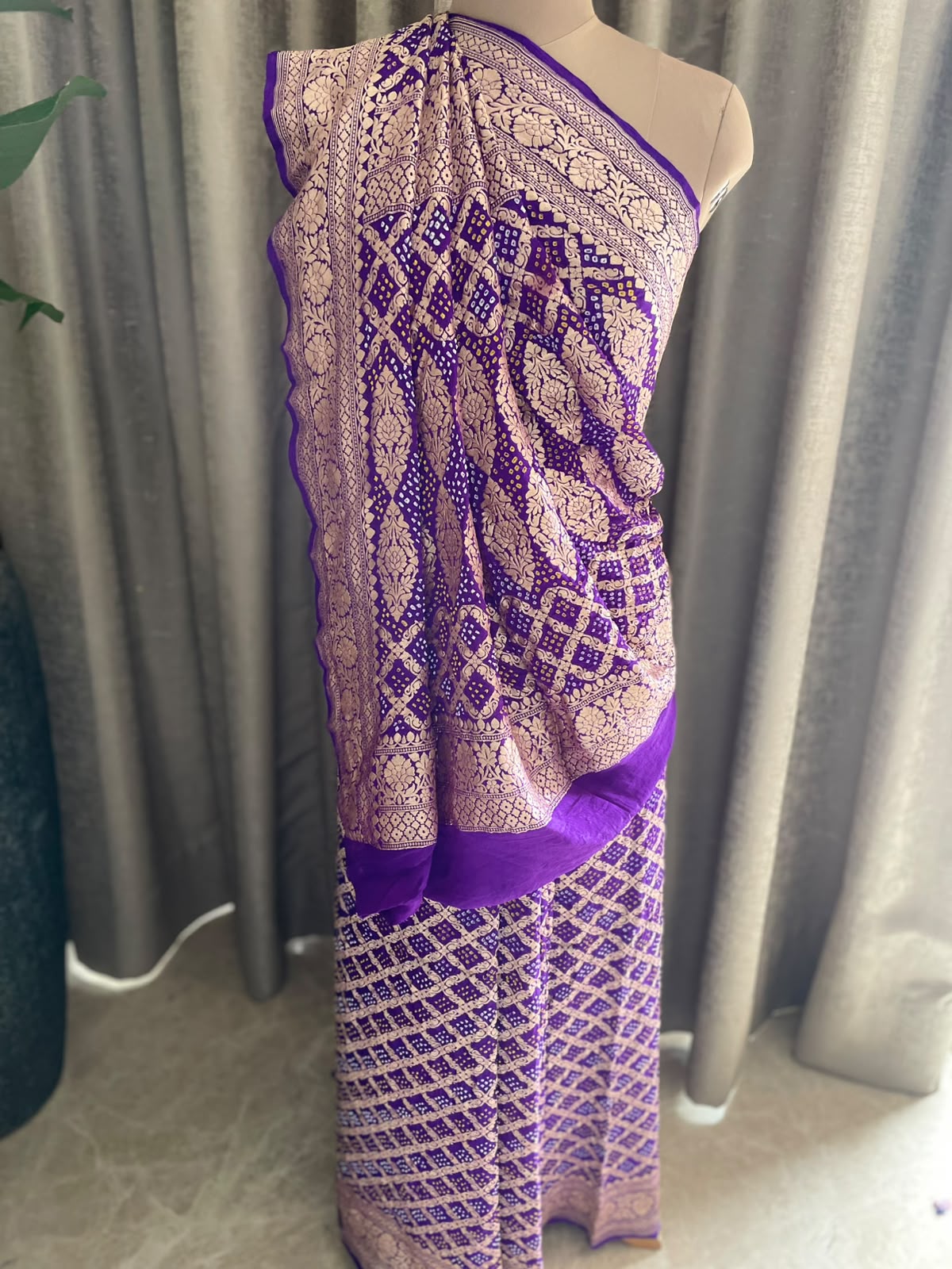 Aashna - Purple Bandhani Banarasi Saree