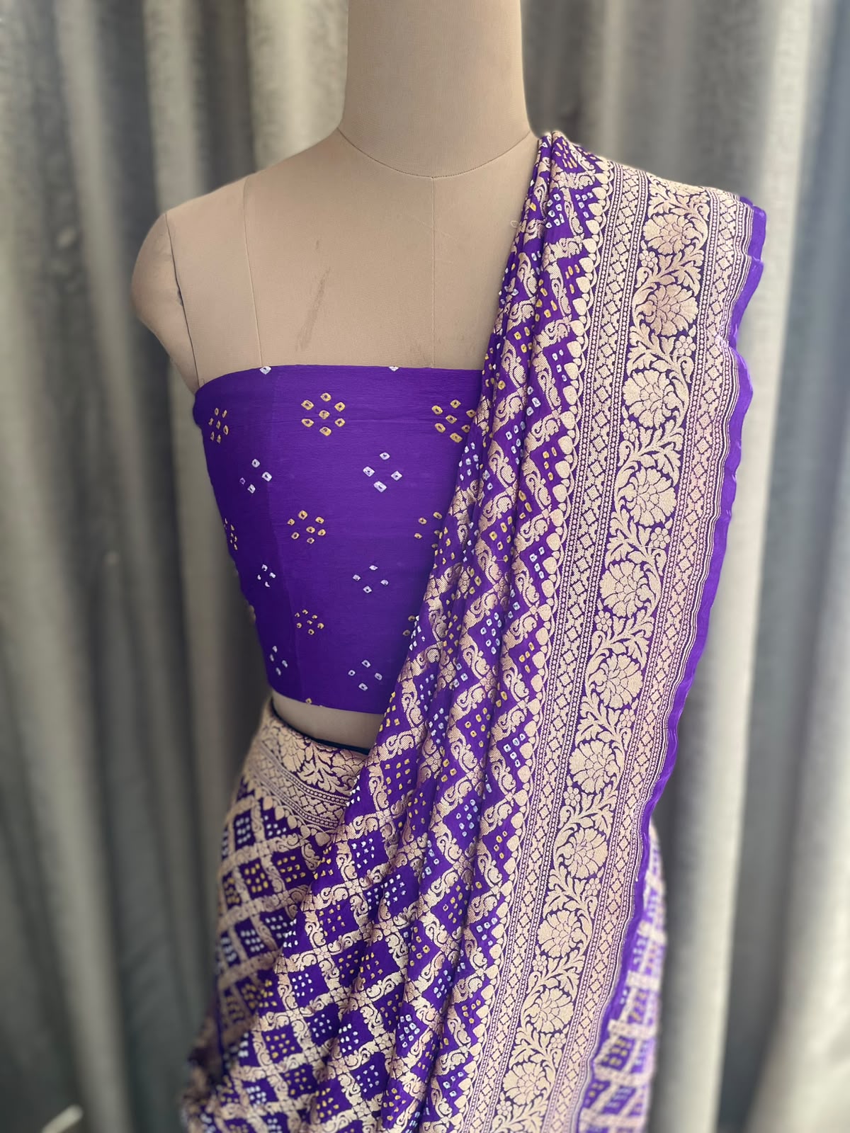 Aashna - Purple Bandhani Banarasi Saree