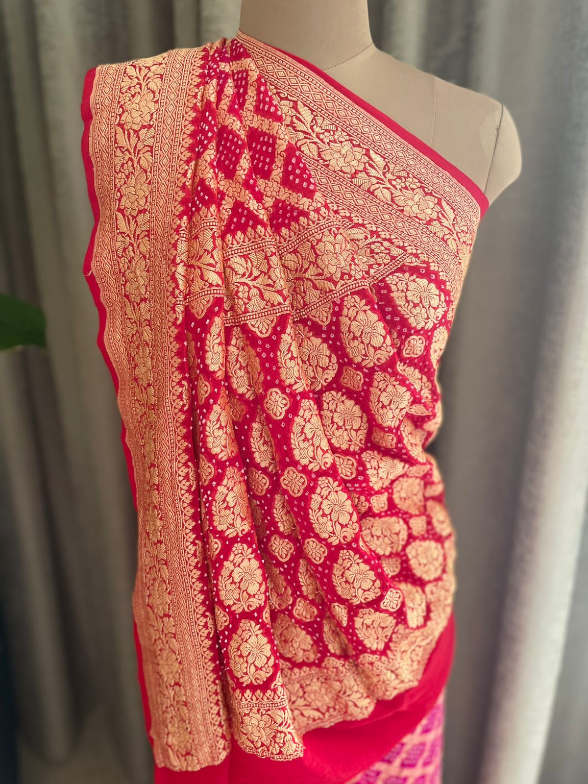Sumeha - Red & Pink Bandhani Banarasi Saree