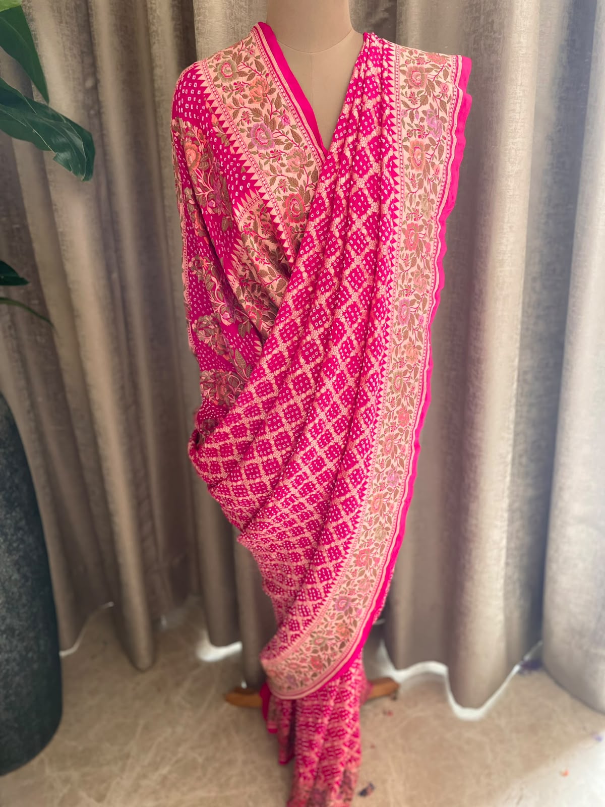 Himani - Pink Tilfi Meenakari Bandhani Saree