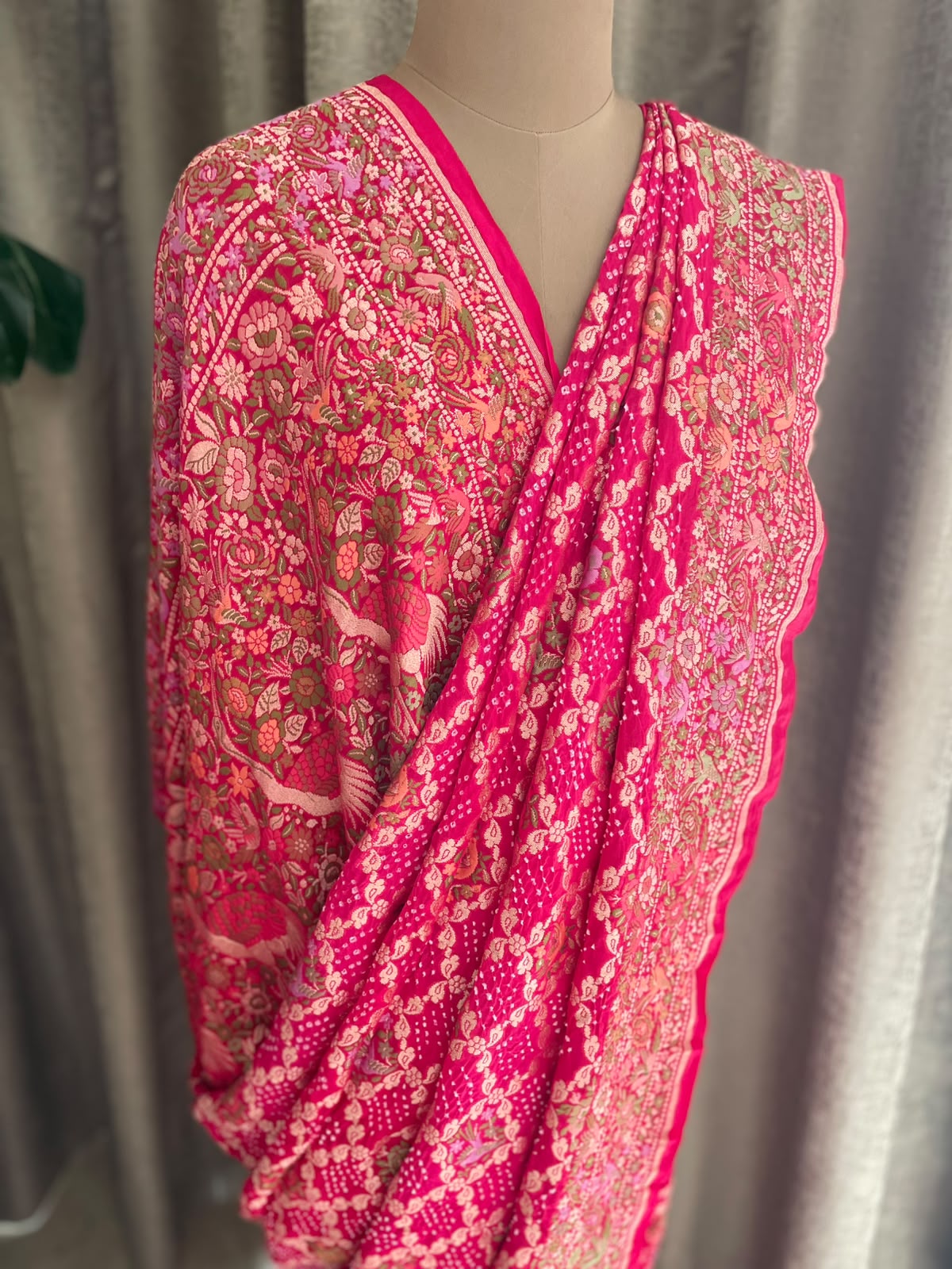 Abhaya - Rani Pink Tilfi Meenakari Bandhani Saree