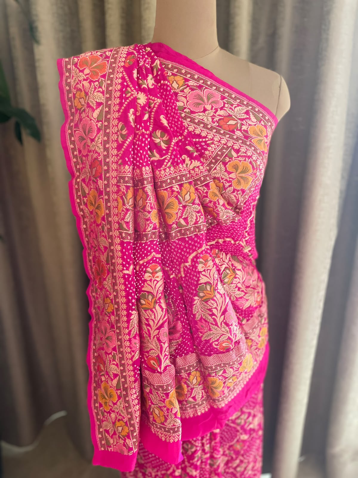 Sandhya - Pink Tilfi Meenakari Bandhani Saree
