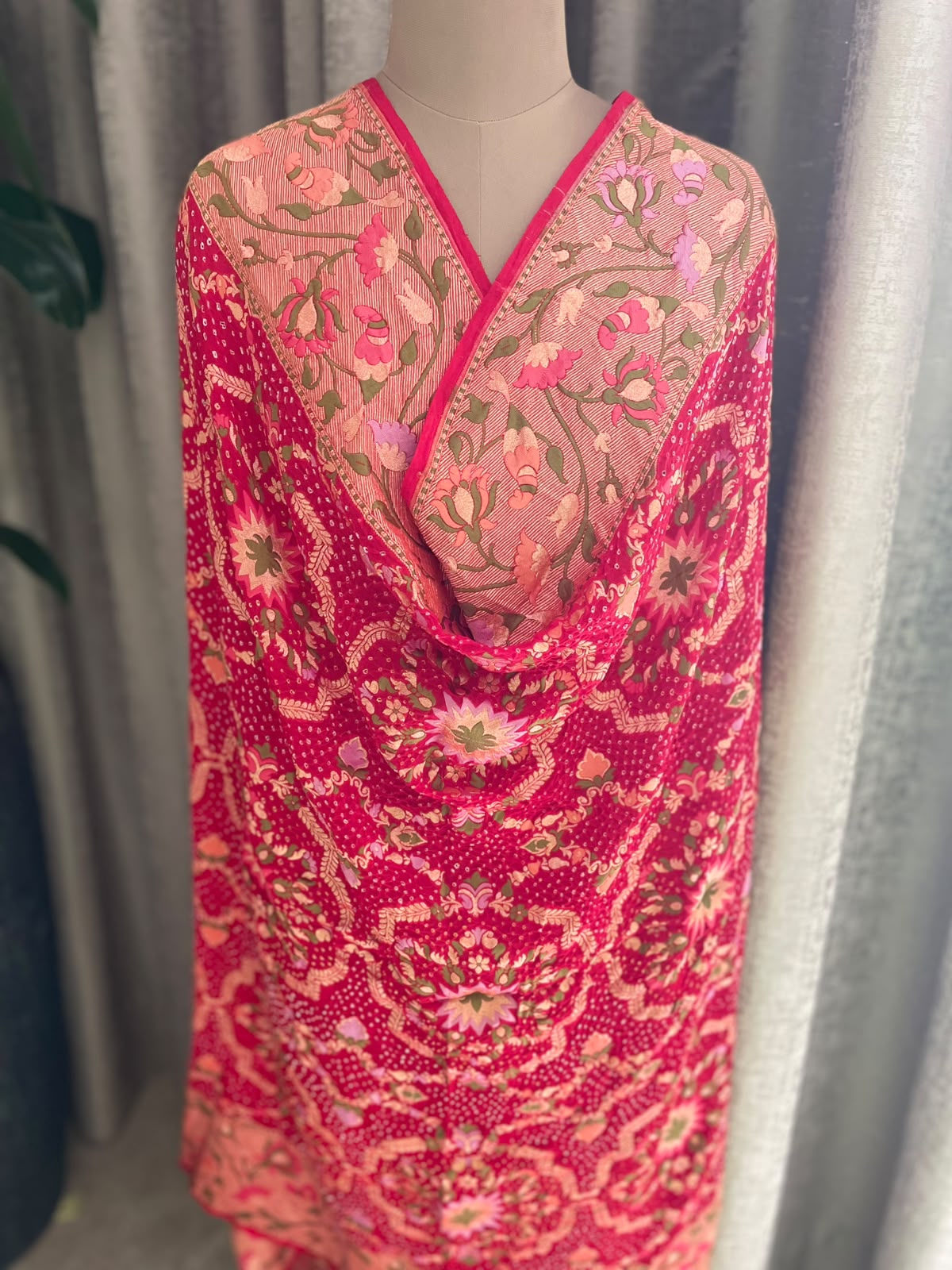 Poorvi - Red Tilfi Meenakari Bandhani Dupatta