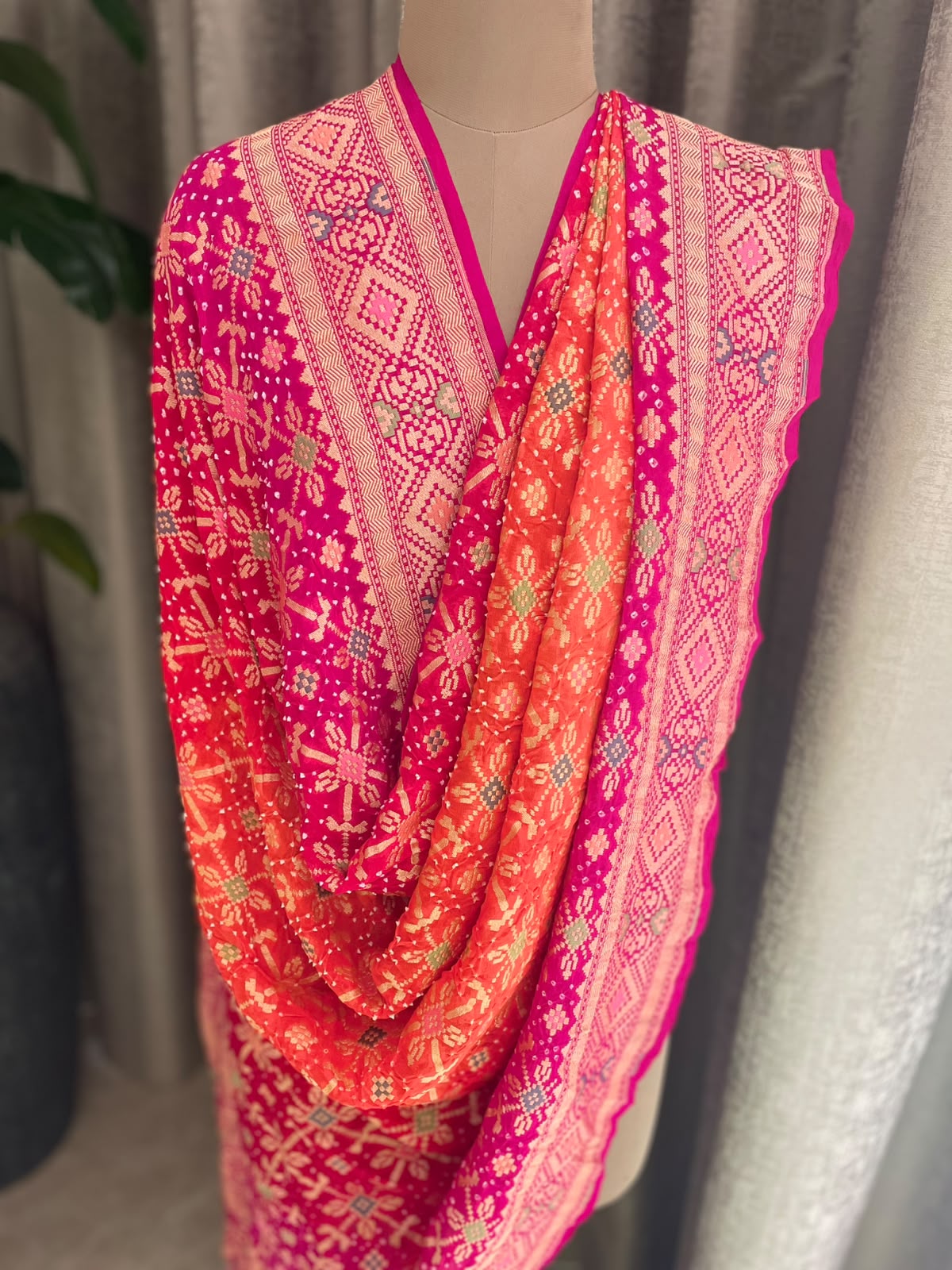 Janvi - Pink & Orange Meenakari Bandhani Dupatta