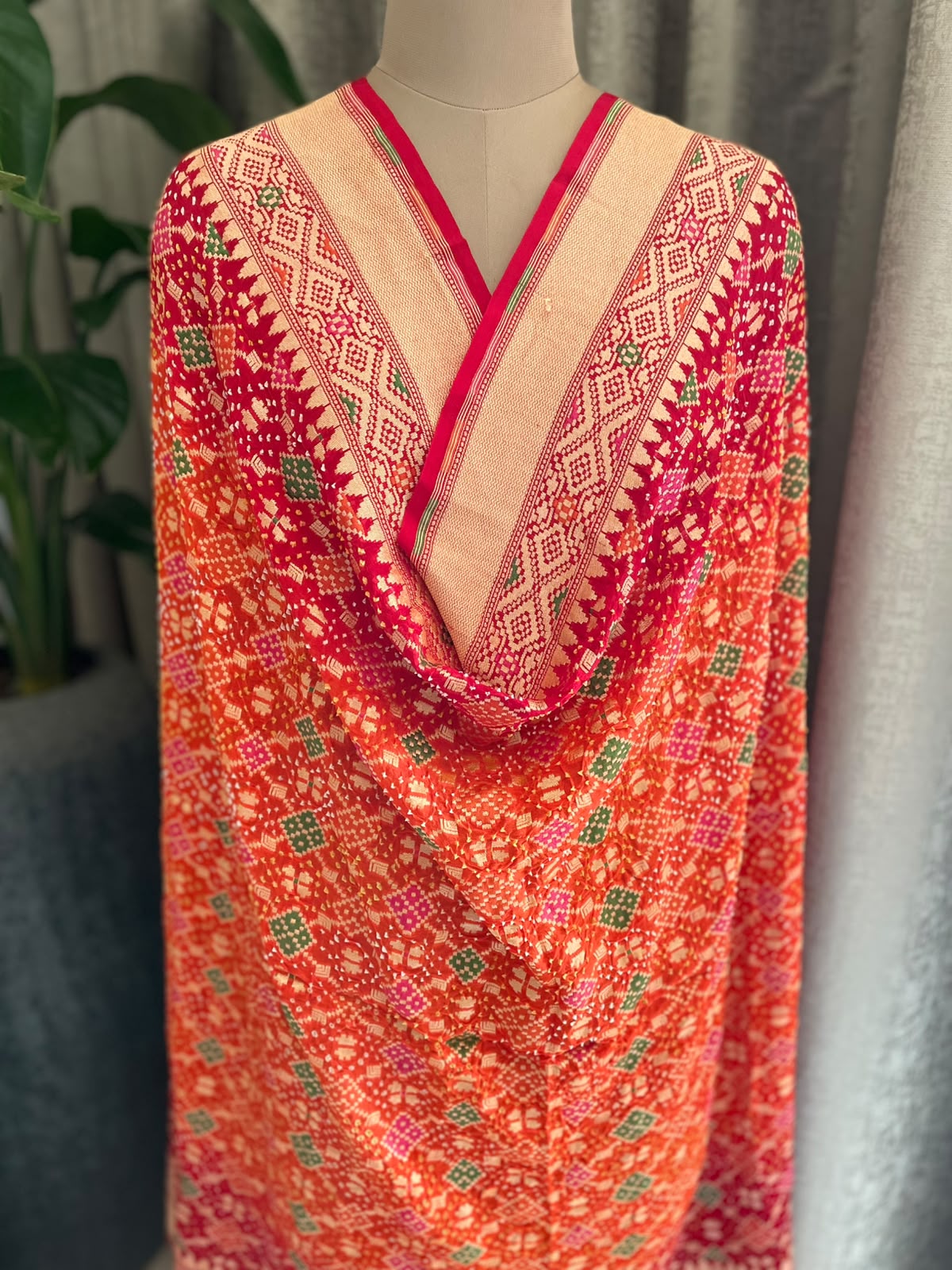Devanshi - Red & Orange Meenakari Bandhani Dupatta