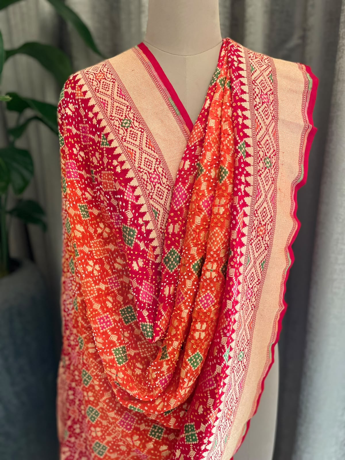 Devanshi - Red & Orange Meenakari Bandhani Dupatta