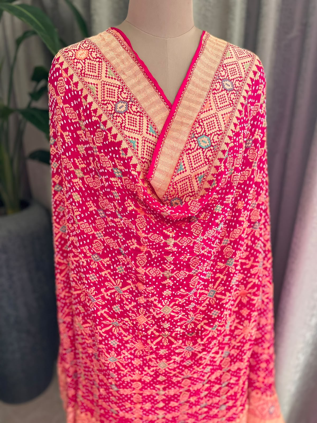 Yashvi - Rani Pink Meenakari Bandhani Dupatta