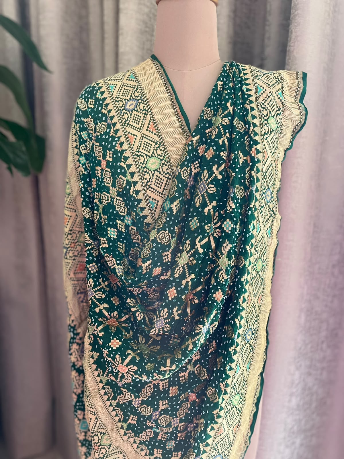 Sukriti - Green Meenakari Bandhani Dupatta