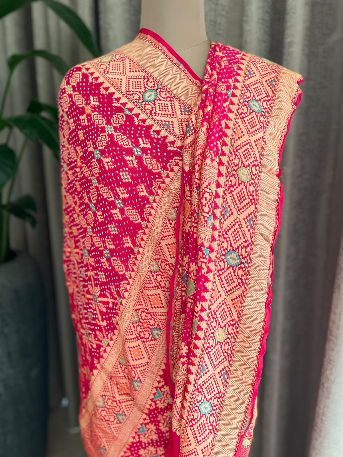 Zenia - Rani Pink Meenakari Bandhani Dupatta