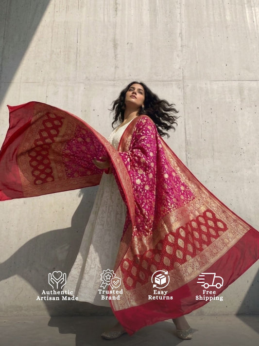 Kamna - Red & Pink Bandhani Banarasi Dupatta