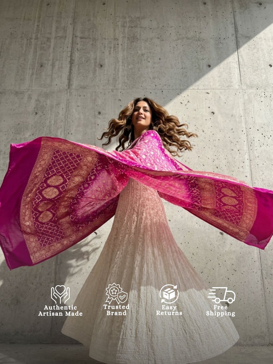 Inaaya - Magenta Shaded Bandhani Banarasi Dupatta