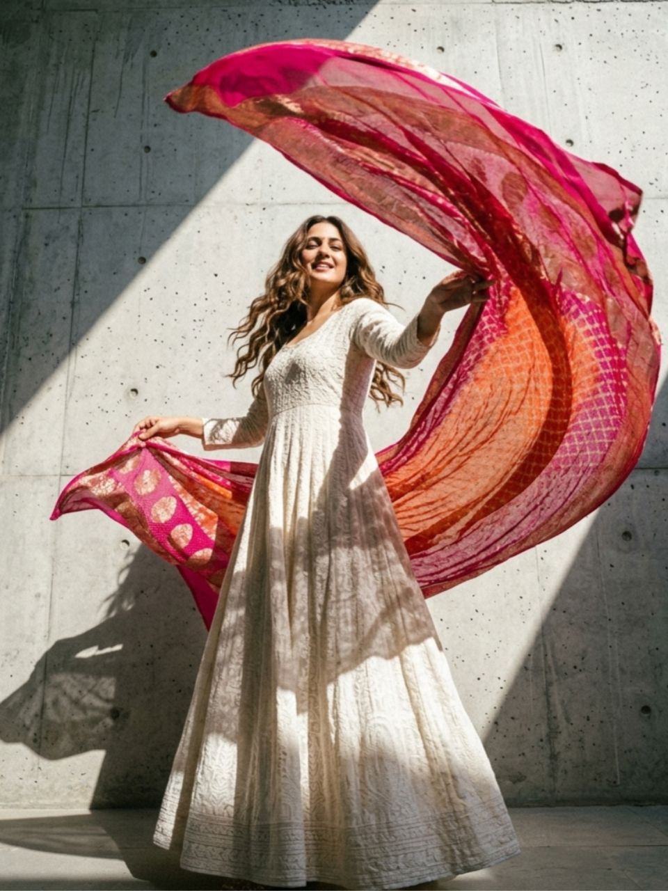 Leela - Pink & Orange Bandhani Banarasi Dupatta
