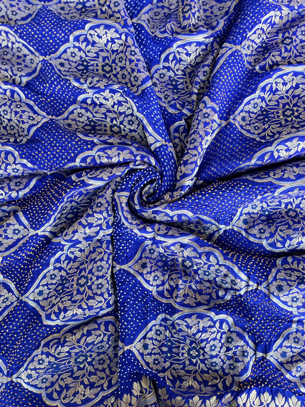 Aria - A Soulful Melody Meenakari Motif Saree