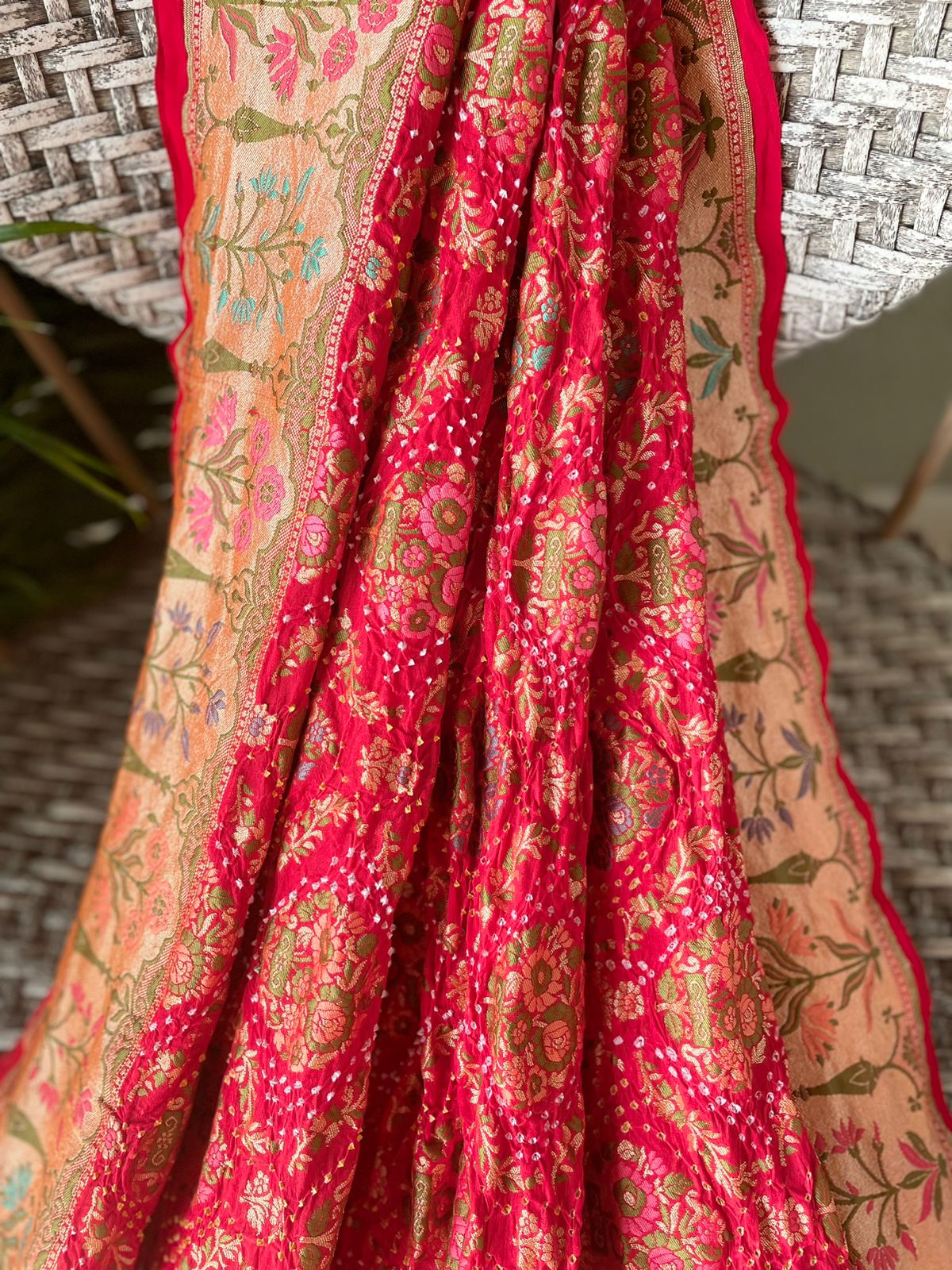 Jaya - Victory Meenakari Motif Saree