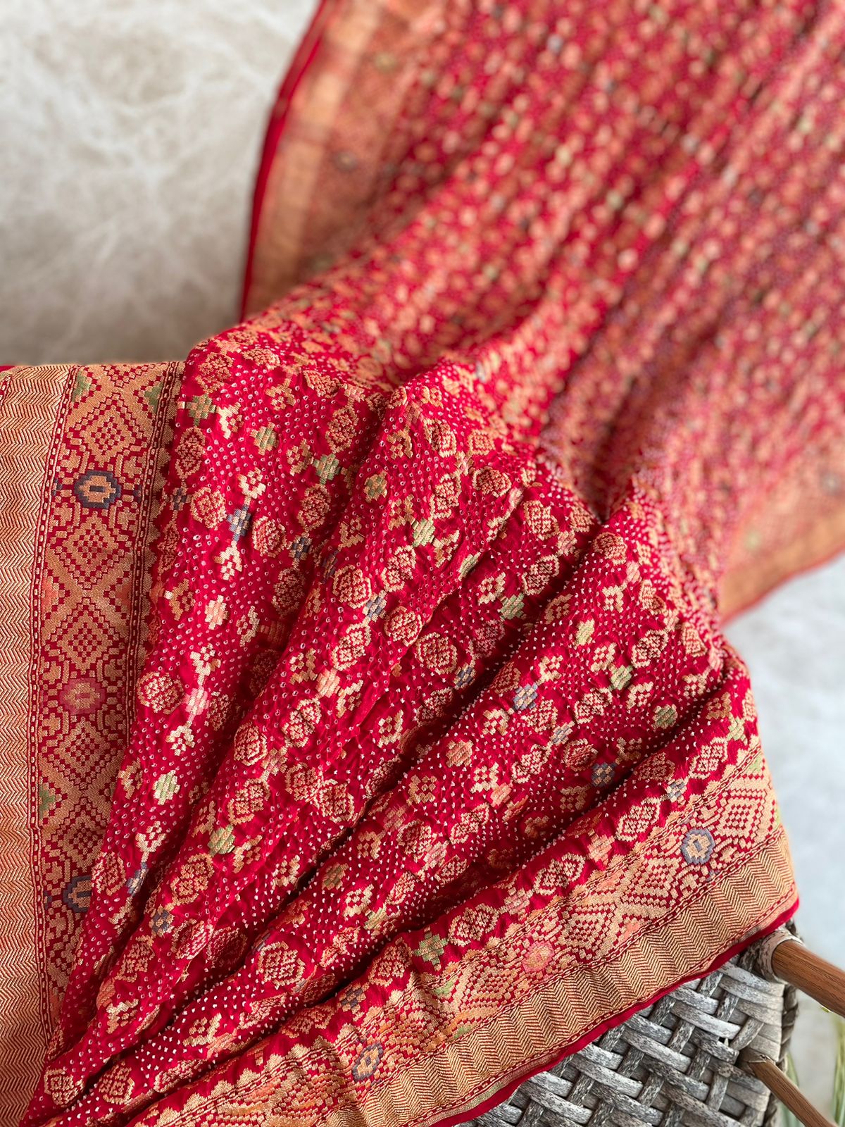 Saira - An Enchanting Princess Meenakari Saree