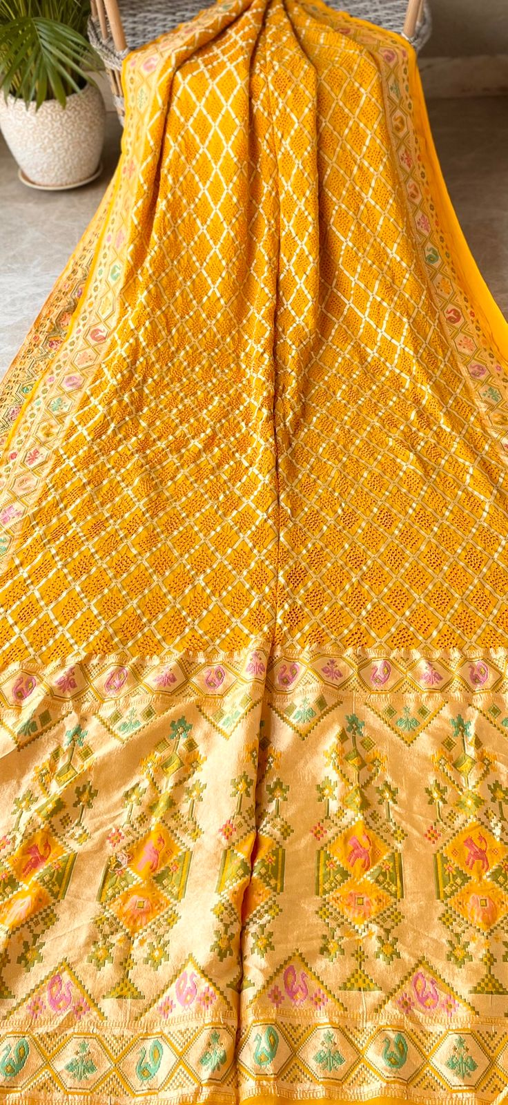 Riya - A Gem Meenakari Motif Saree